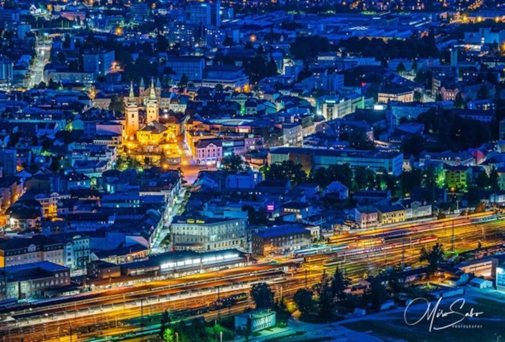 Lovely Apartment - Zilina Centrum Bagian luar foto