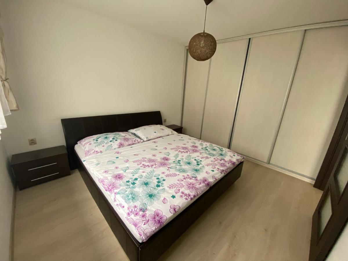 Lovely Apartment - Zilina Centrum Bagian luar foto
